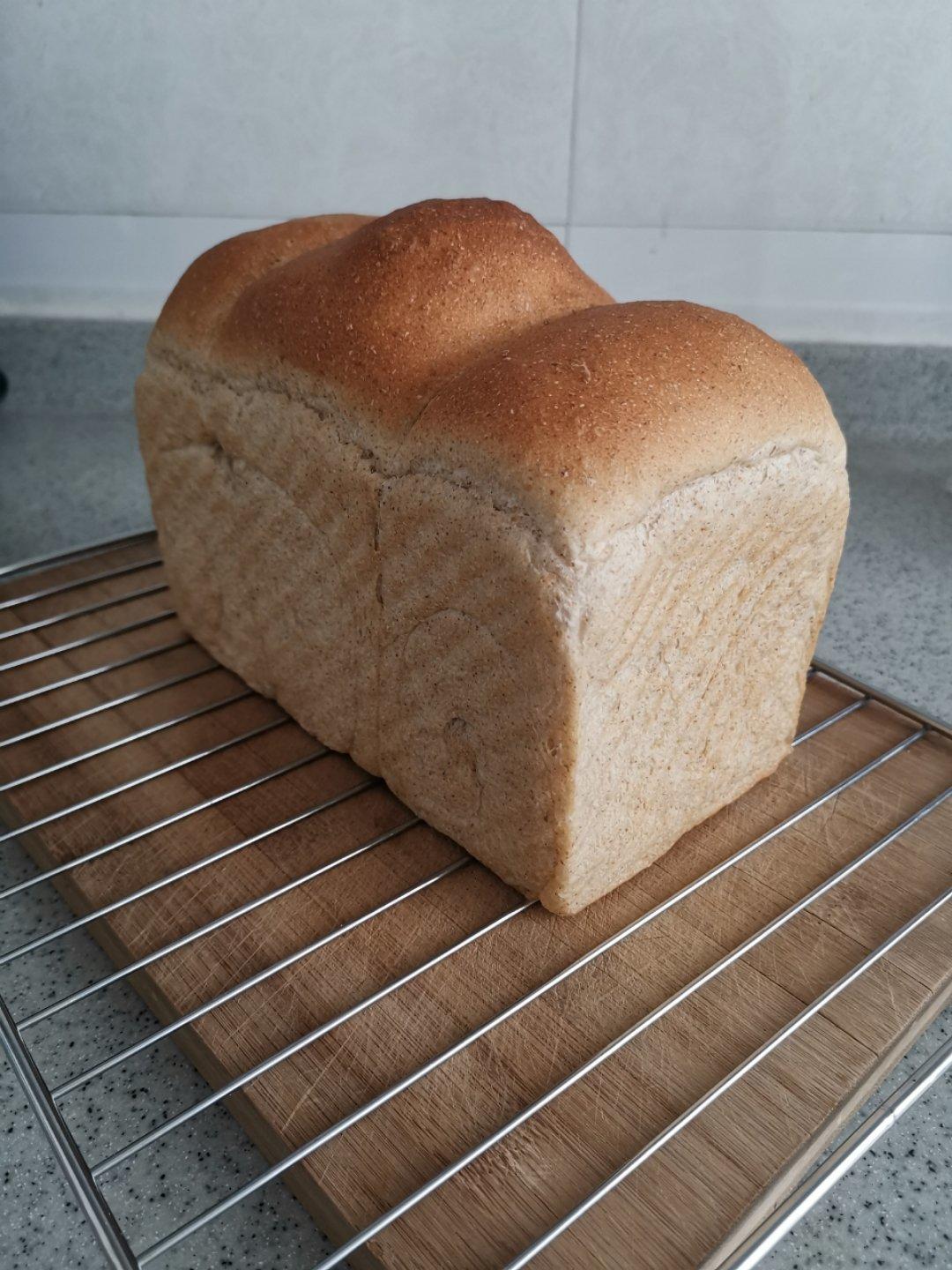 低卡黑麦全麦吐司