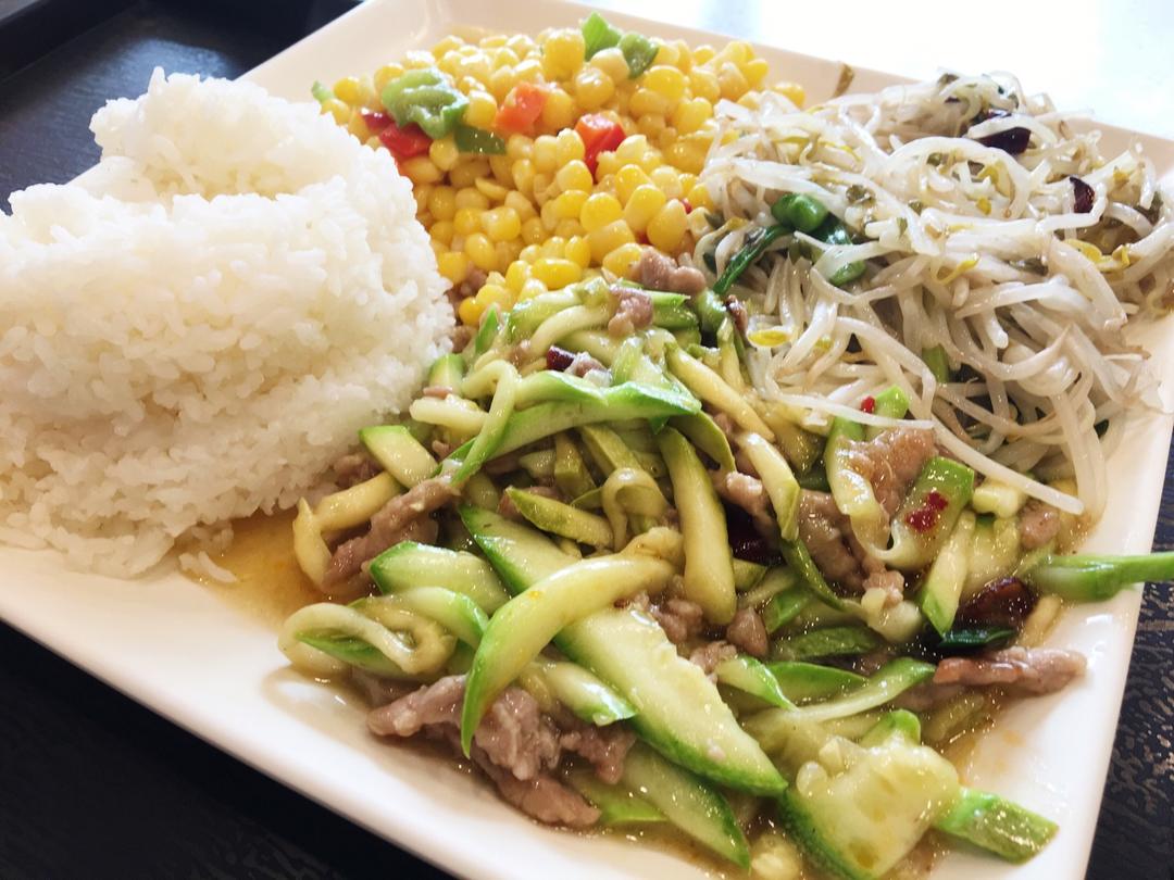 杂食