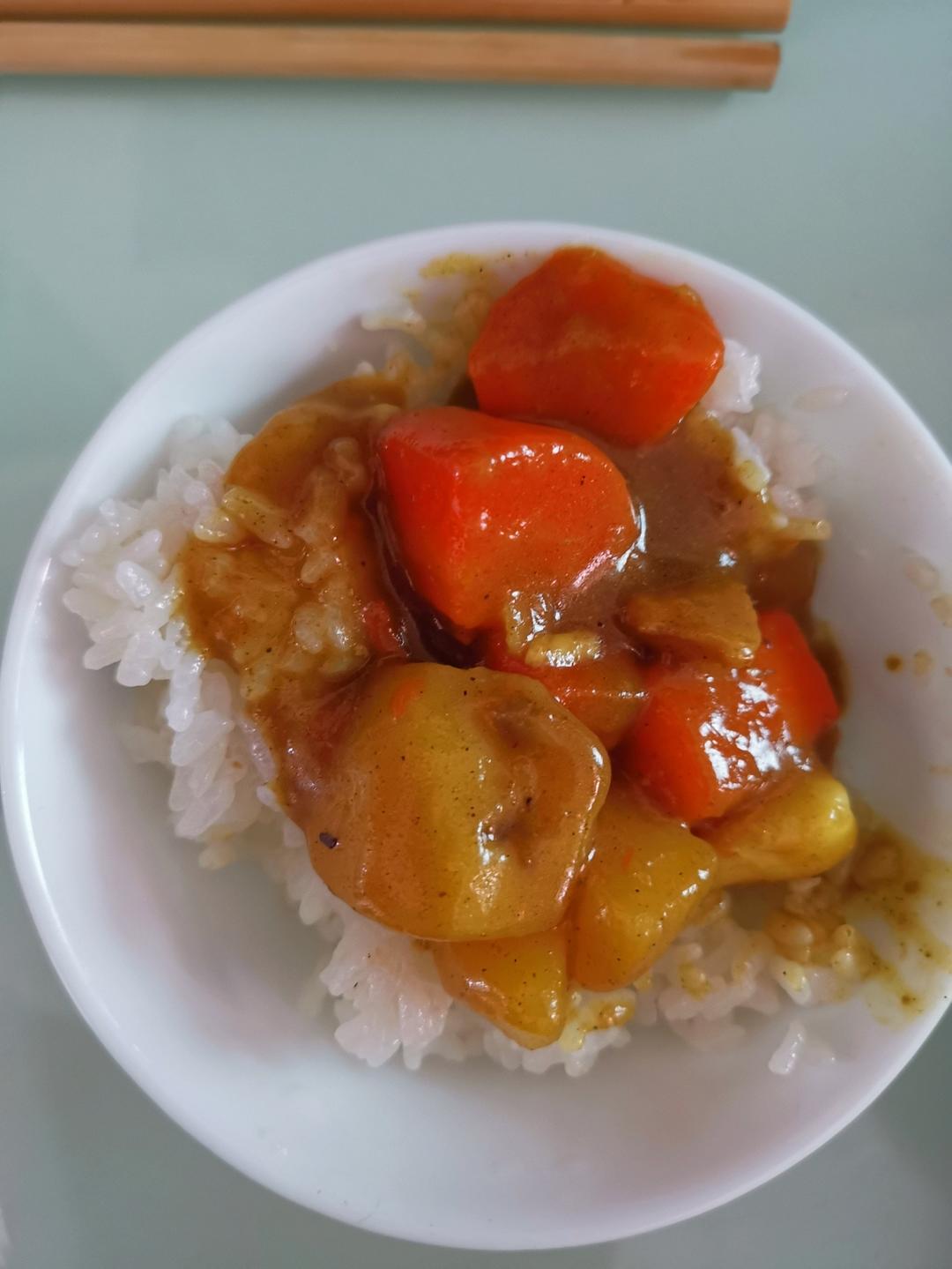晚饭不费时☞咖喱鸡肉土豆