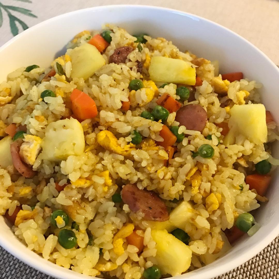 菠萝炒饭