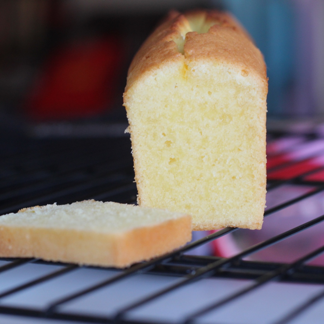 轻盈百香果磅蛋糕