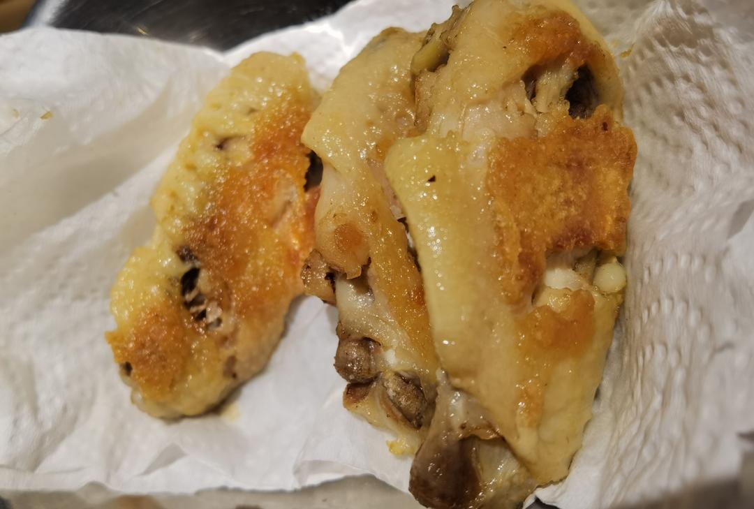 无油盐煎鸡翅
