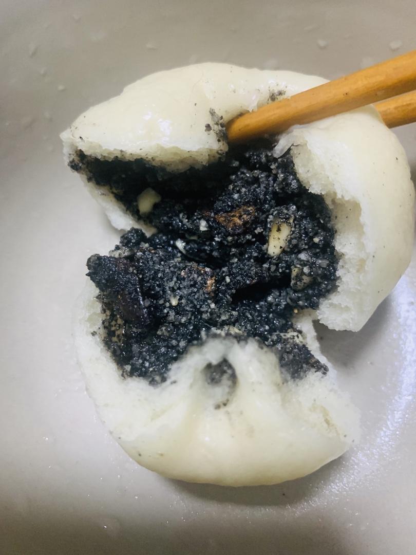 花生芝麻包子