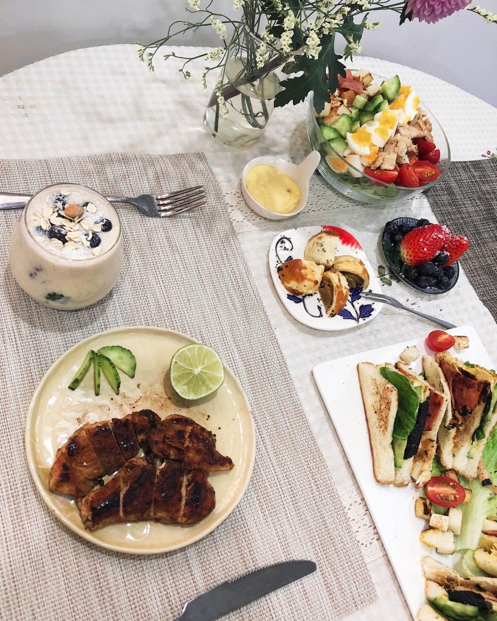 酷炫屌炸天好吃的煎鸡胸肉（香蒜蜂蜜煎鸡胸肉）