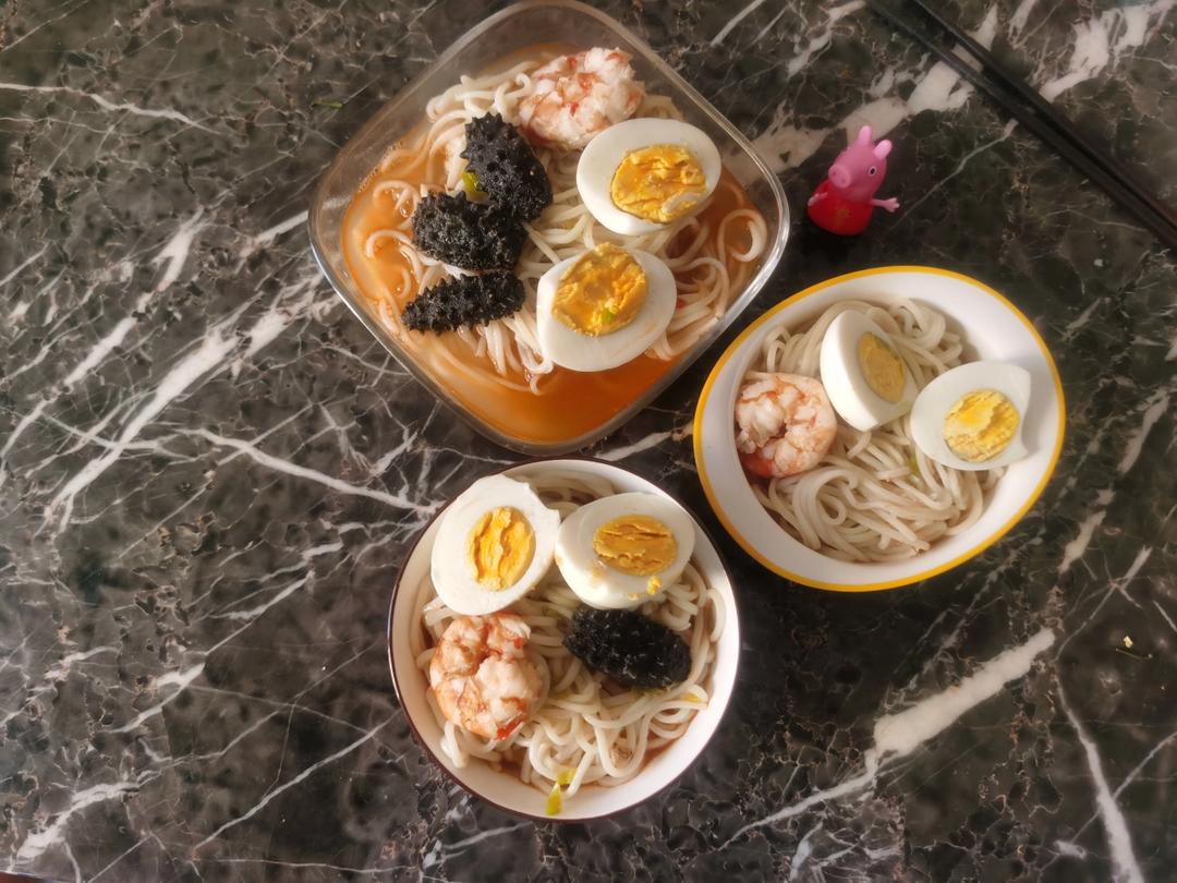 十分钟快手鲜虾面