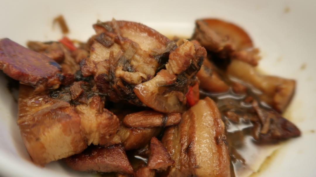 下饭神器梅干菜烧肉