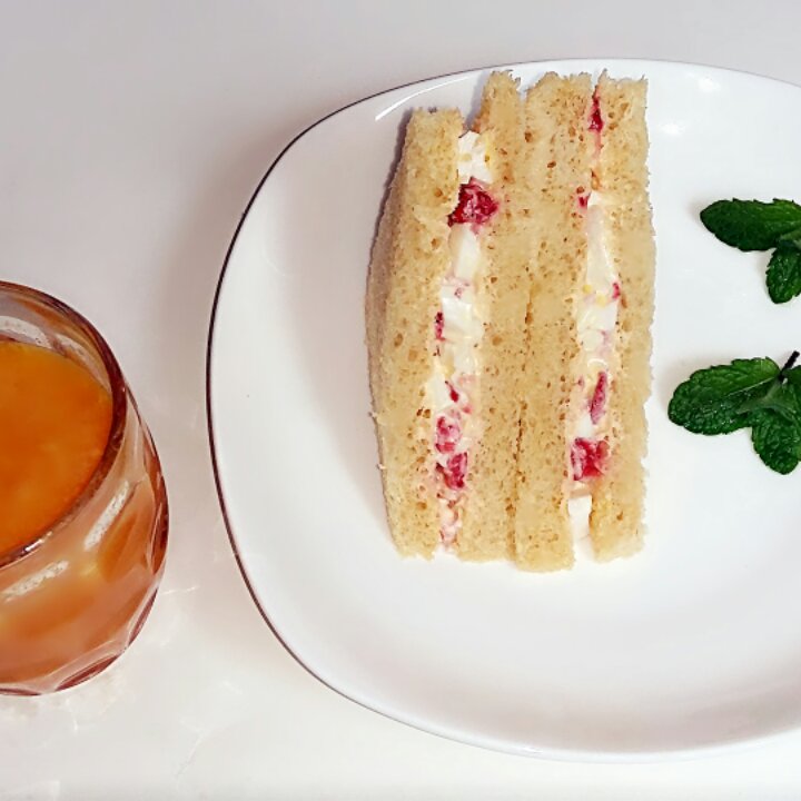 ins上超火的沼サン（沼三明治）