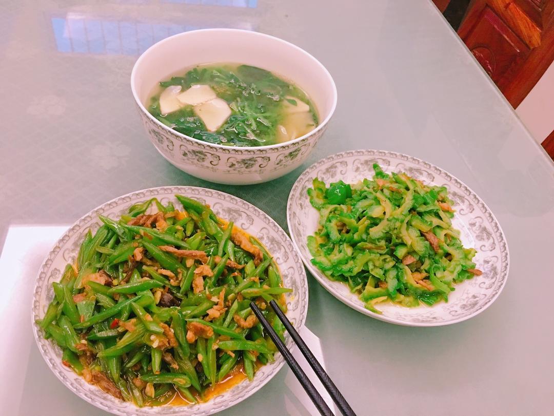 肉沫豆角下饭菜