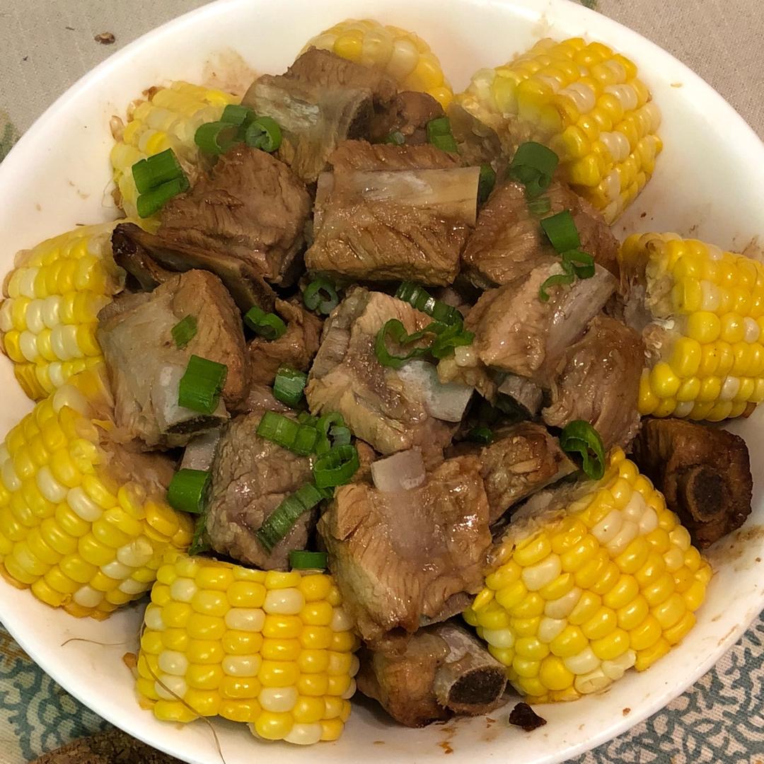maggie麦果果做的玉米蒸排骨