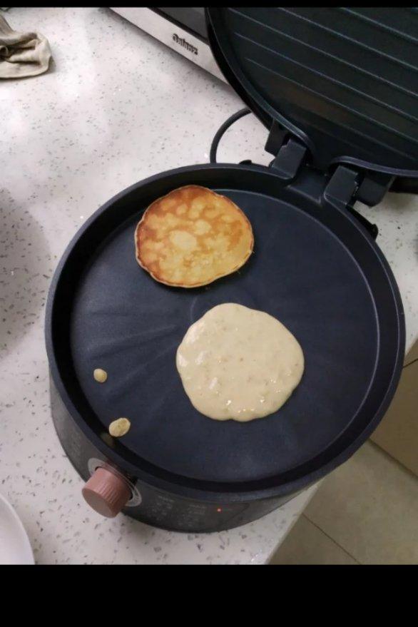 【减脂早餐】无油香蕉松饼（超简单）