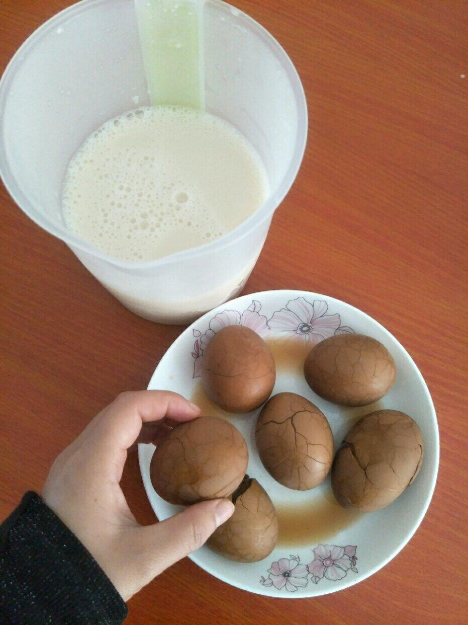 电饭煲煮五香茶叶蛋