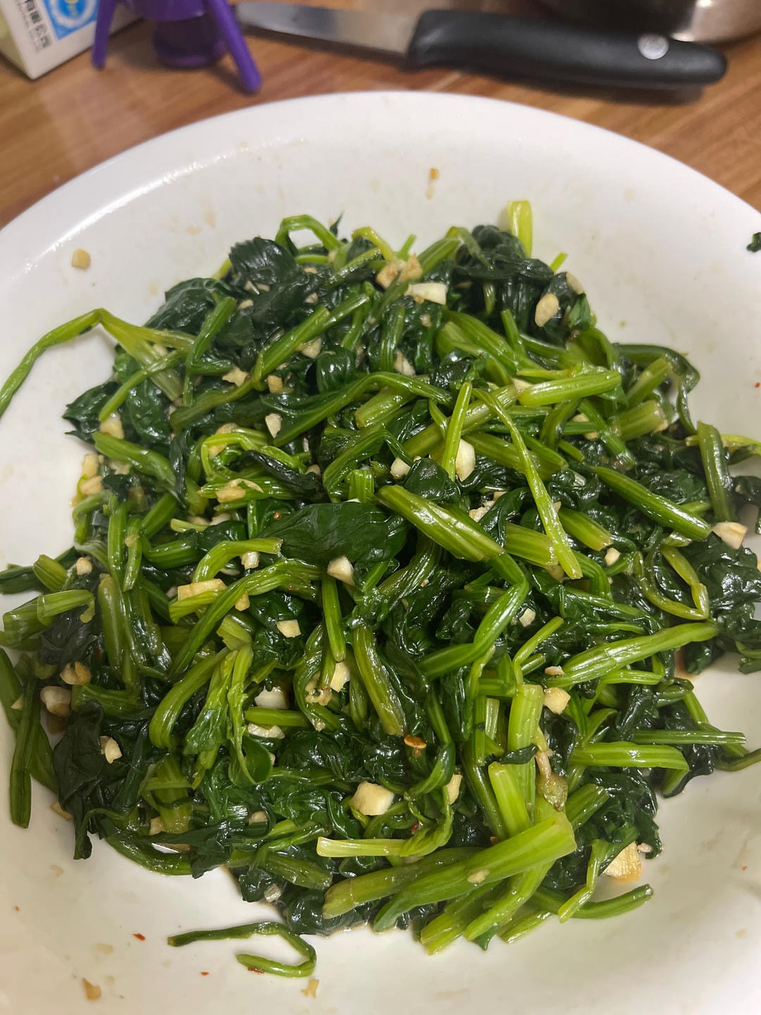 凉拌菠菜(家传秘方)