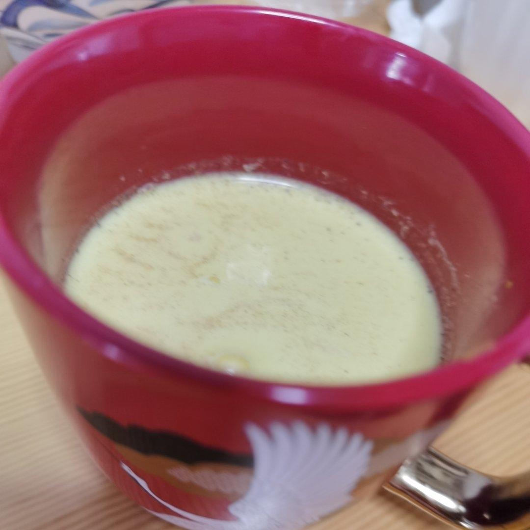 健康饮品系列｜懒人版姜黄奶，美容抗衰的 下午茶睡前饮品
