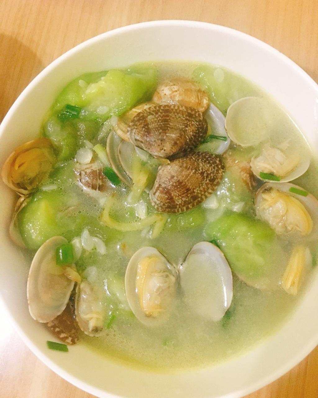 鲜美蛤蛎丝瓜汤