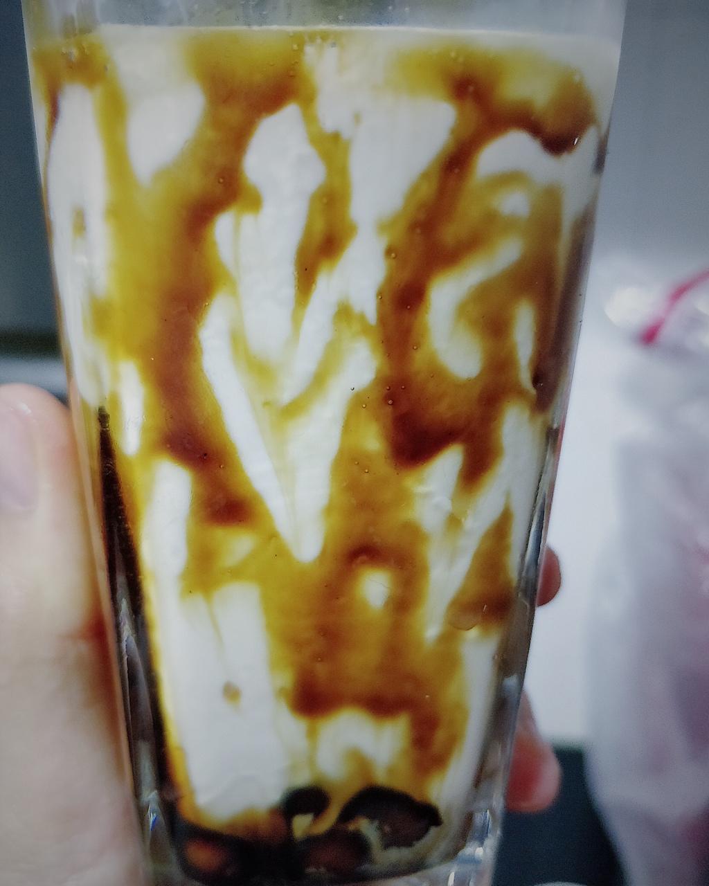 黑糖珍珠鲜奶-在家喝鹿角巷