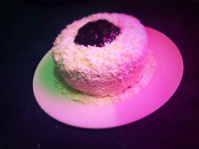 蔓樾梅白巧克力蛋糕