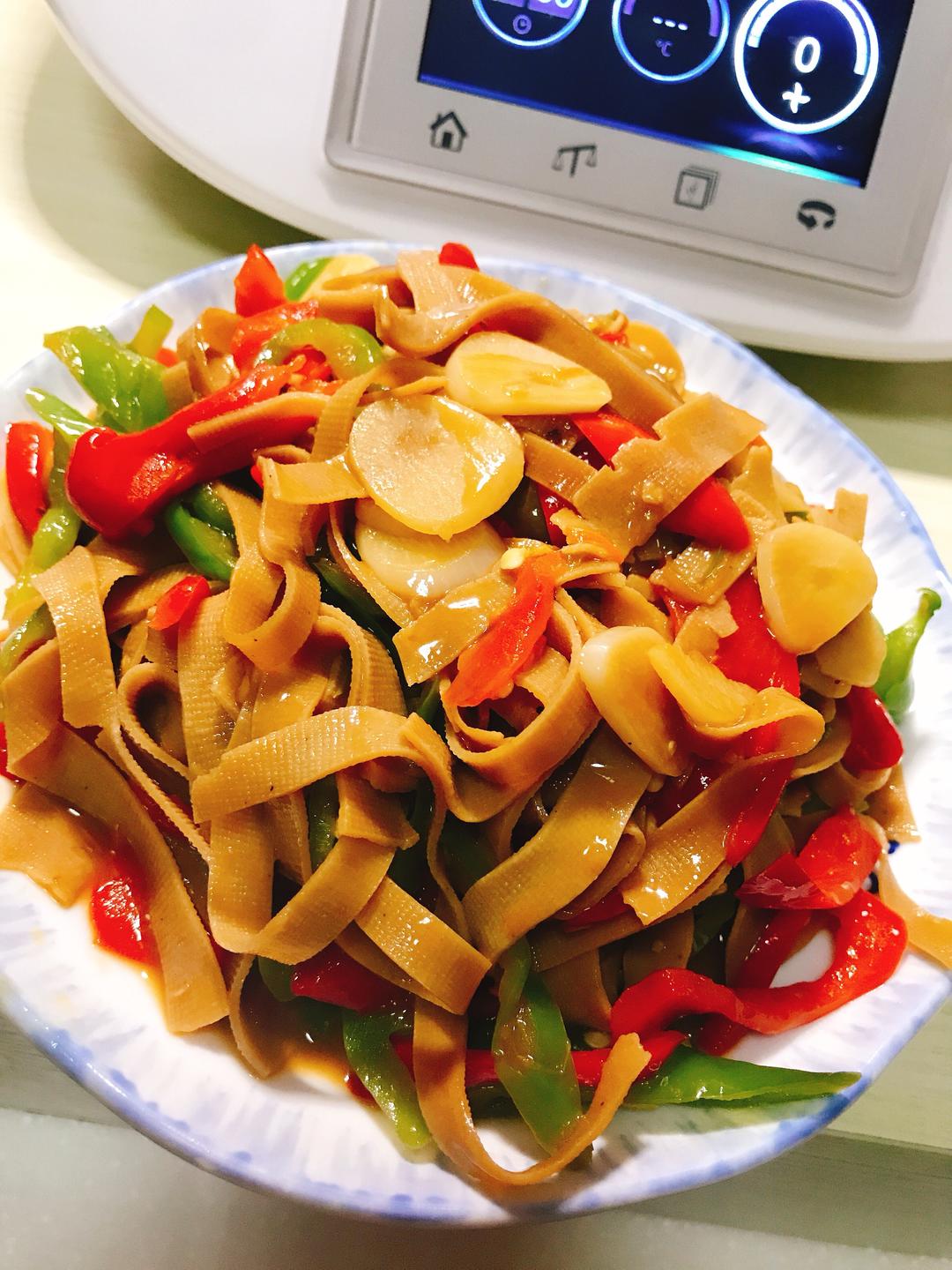 爆炒豆皮的做法