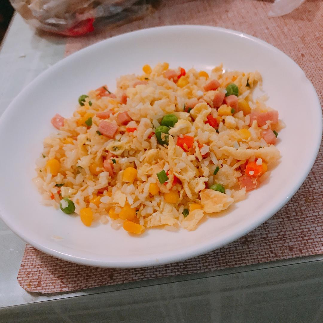 家常蛋炒饭