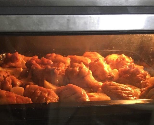 新奥尔良烤鸡翅配土豆(入手烤箱后做的第一道菜)的做法