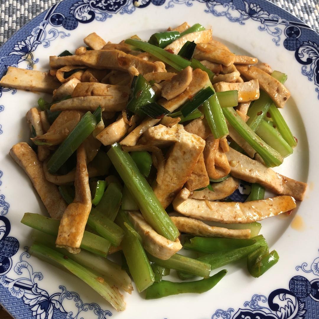 青椒豆腐干