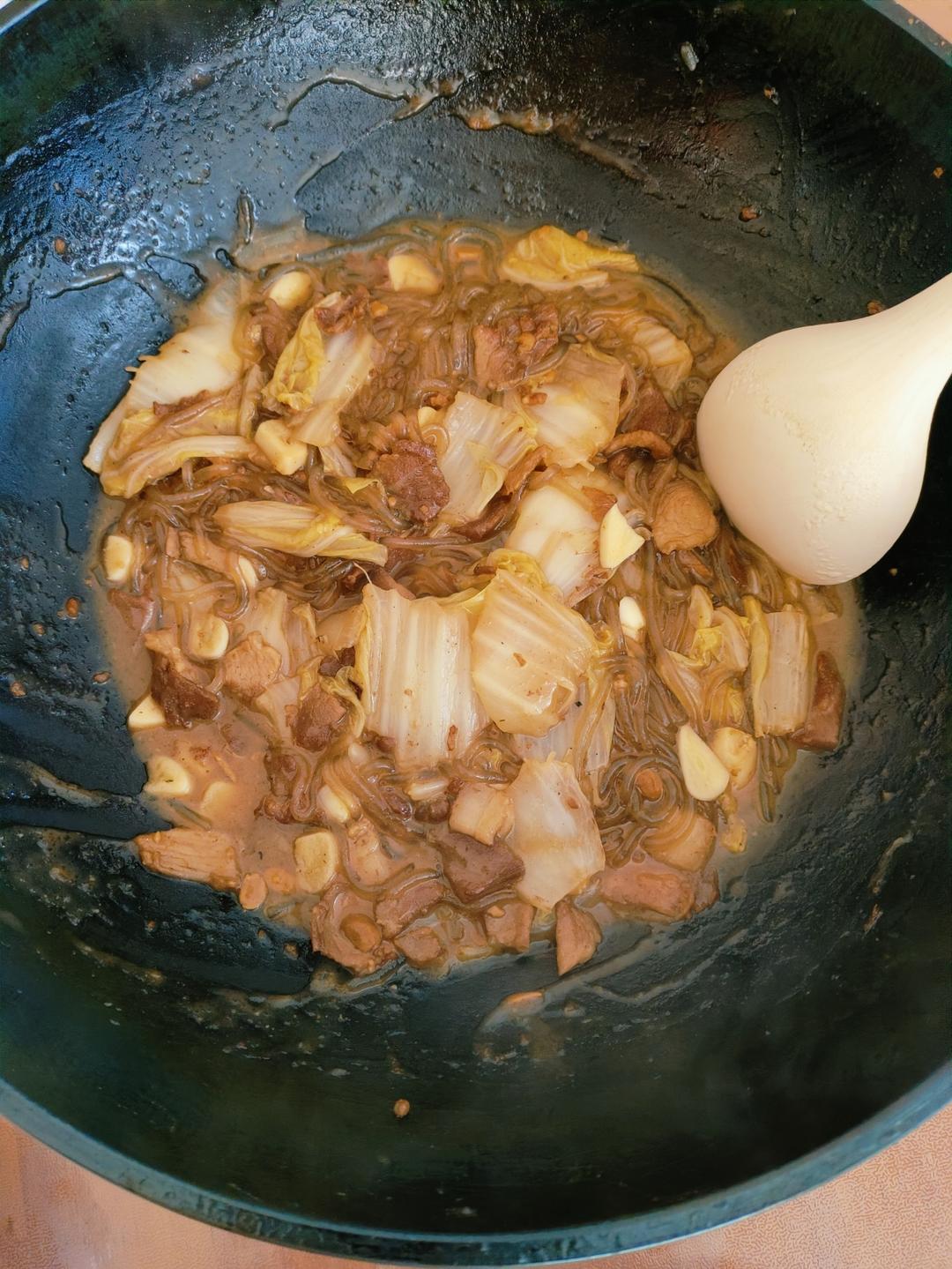 地道东北猪肉白菜炖粉条