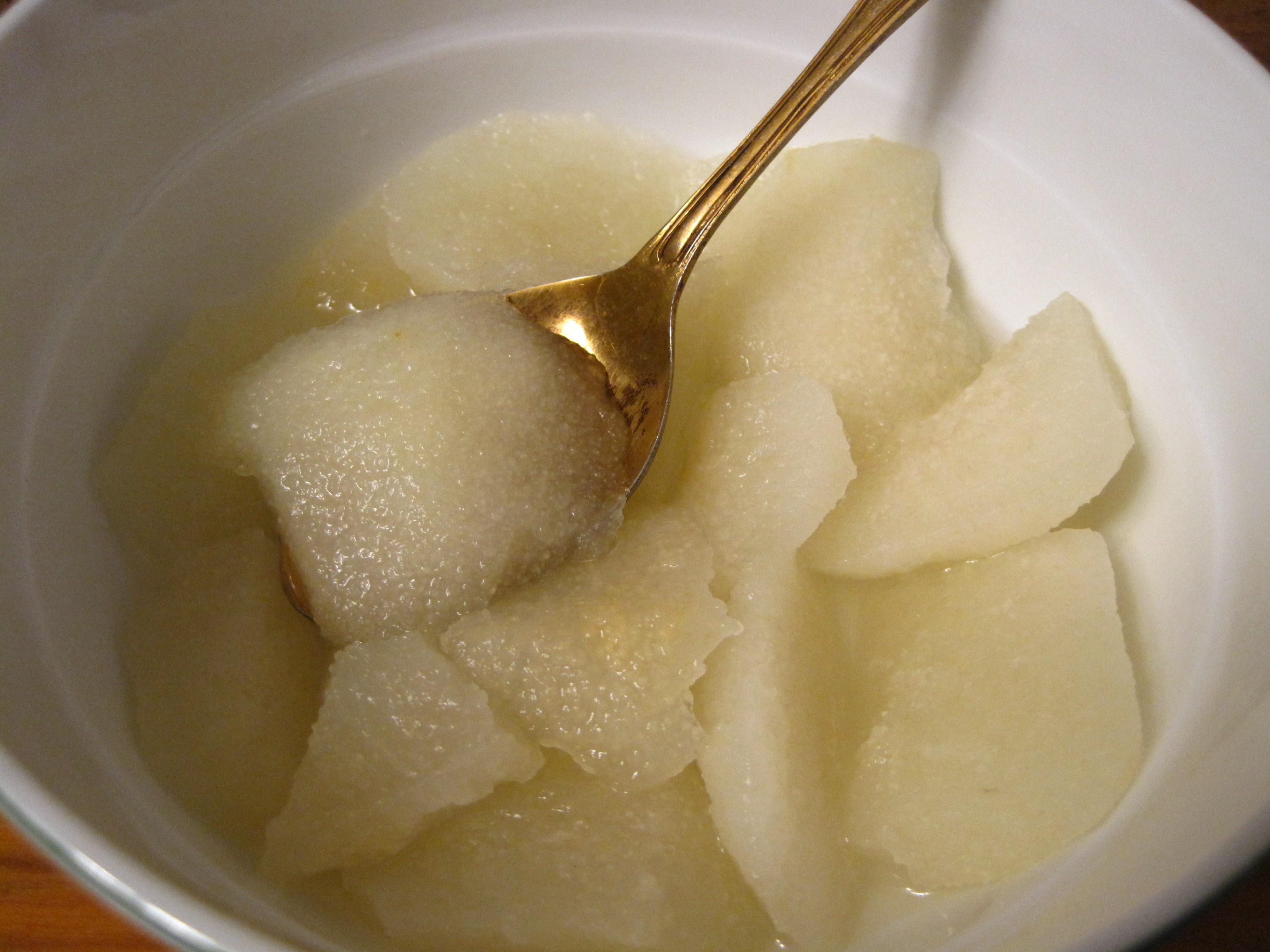 冰糖蒸梨的做法