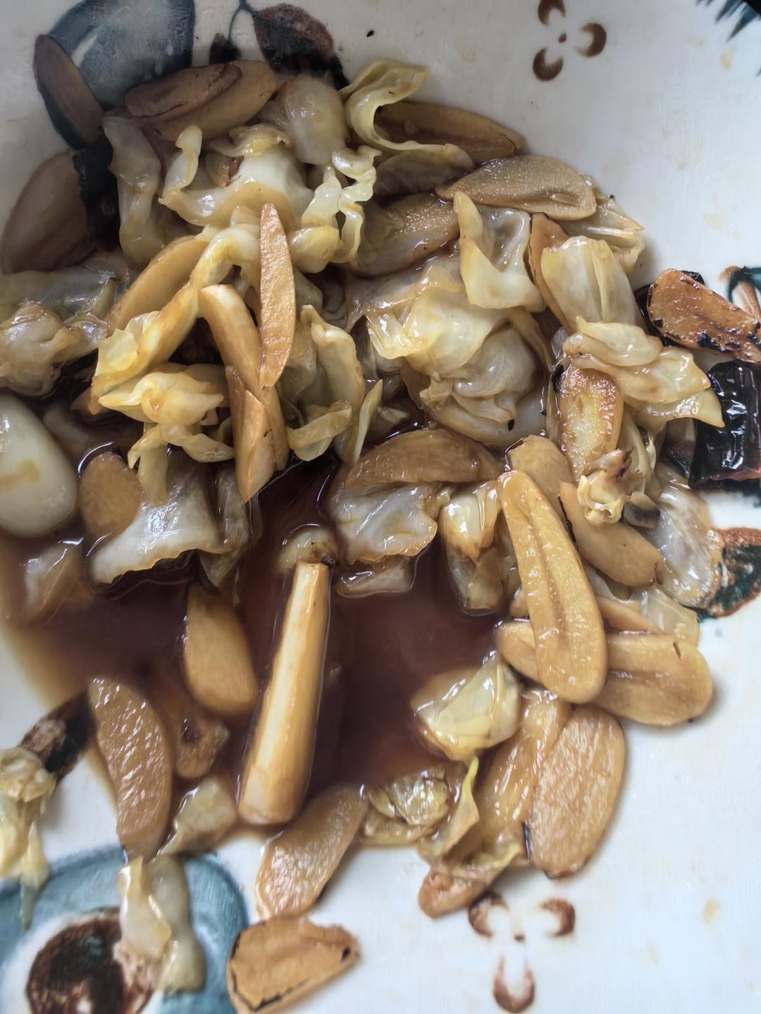 厨师长教你：“手撕包菜”的家常做法,简单又不失美味