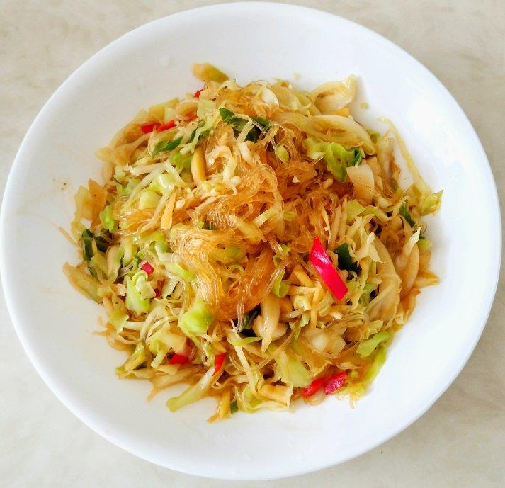 卷心菜炒粉丝 Glass noodles with Cabbage