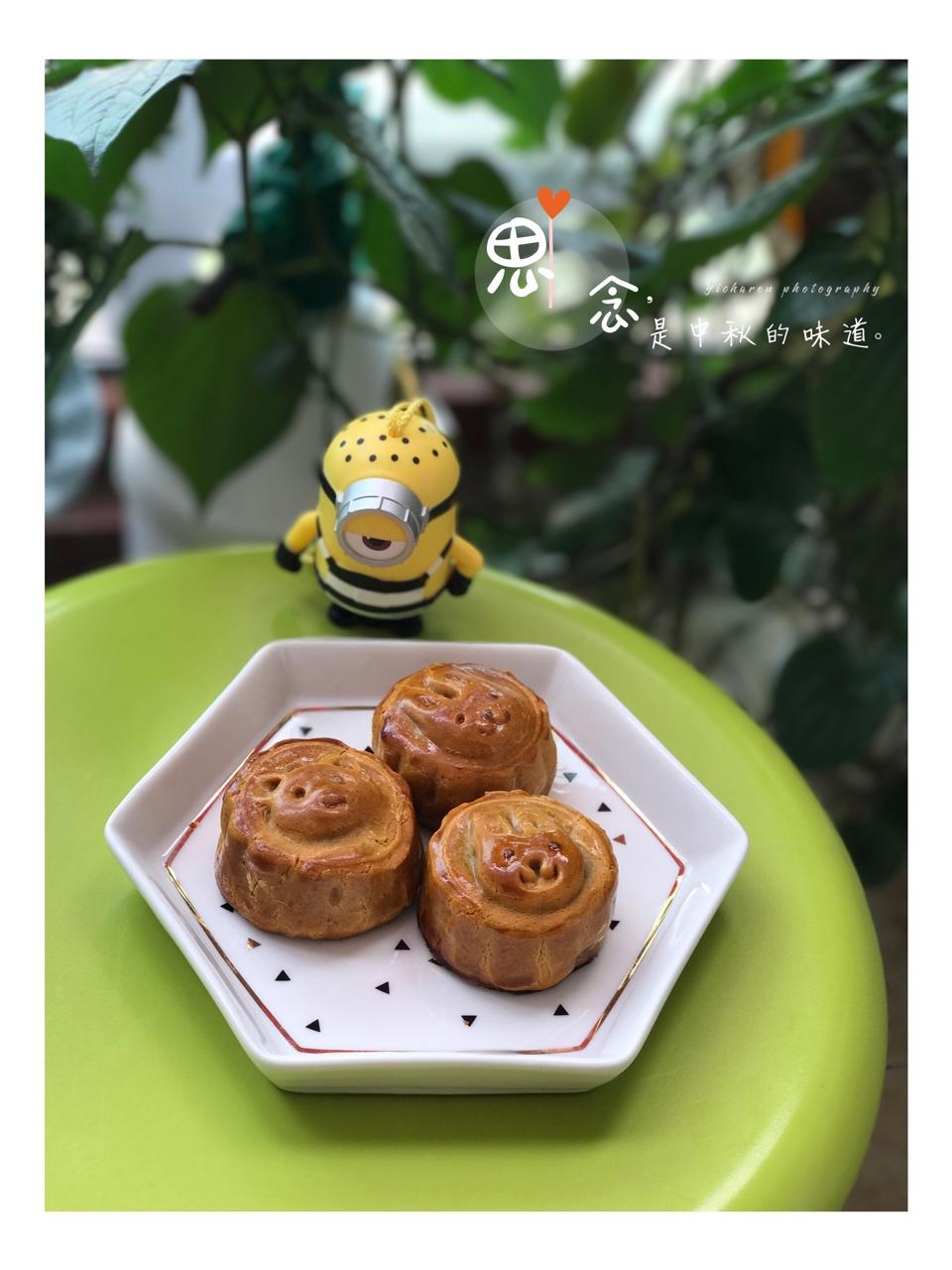 广式月饼——蛋黄莲蓉月饼