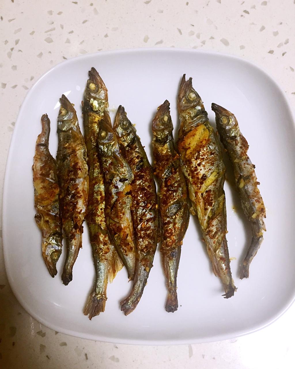 烤秋刀鱼