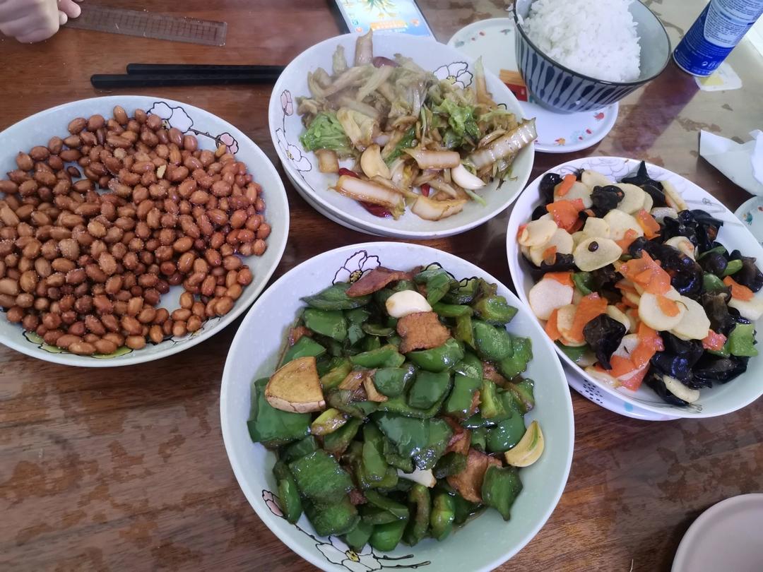 养生食谱之木耳炒山药