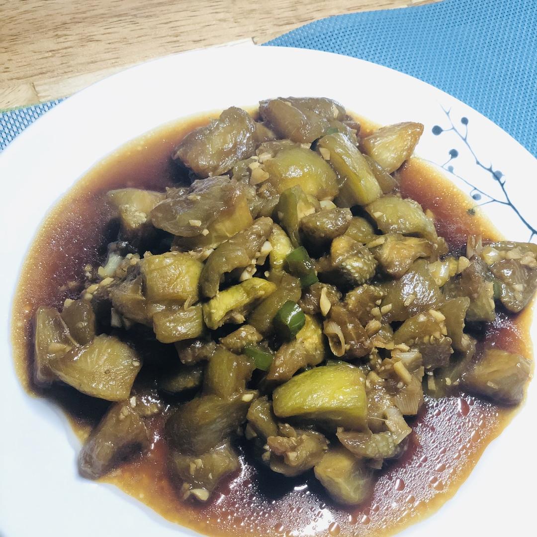 红烧茄子，好吃到舔盘子
