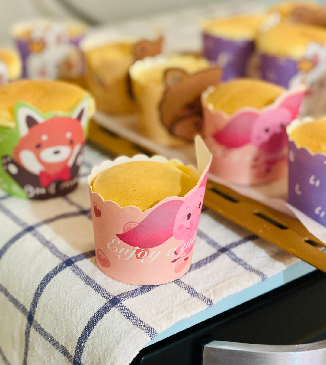 青井老师の酸奶戚风（后蛋法）