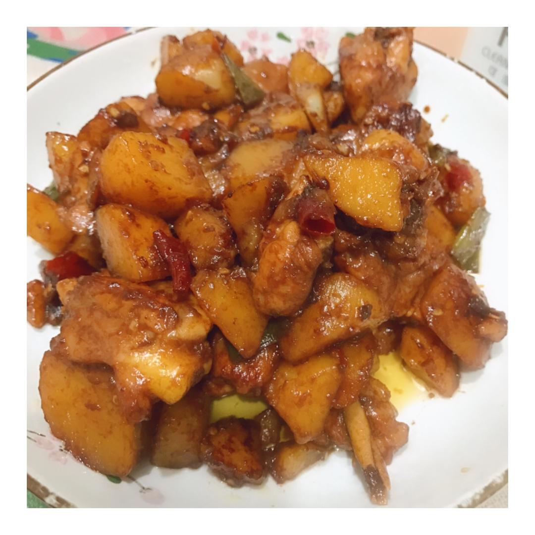 土豆烧鸡（非常下饭哦~）