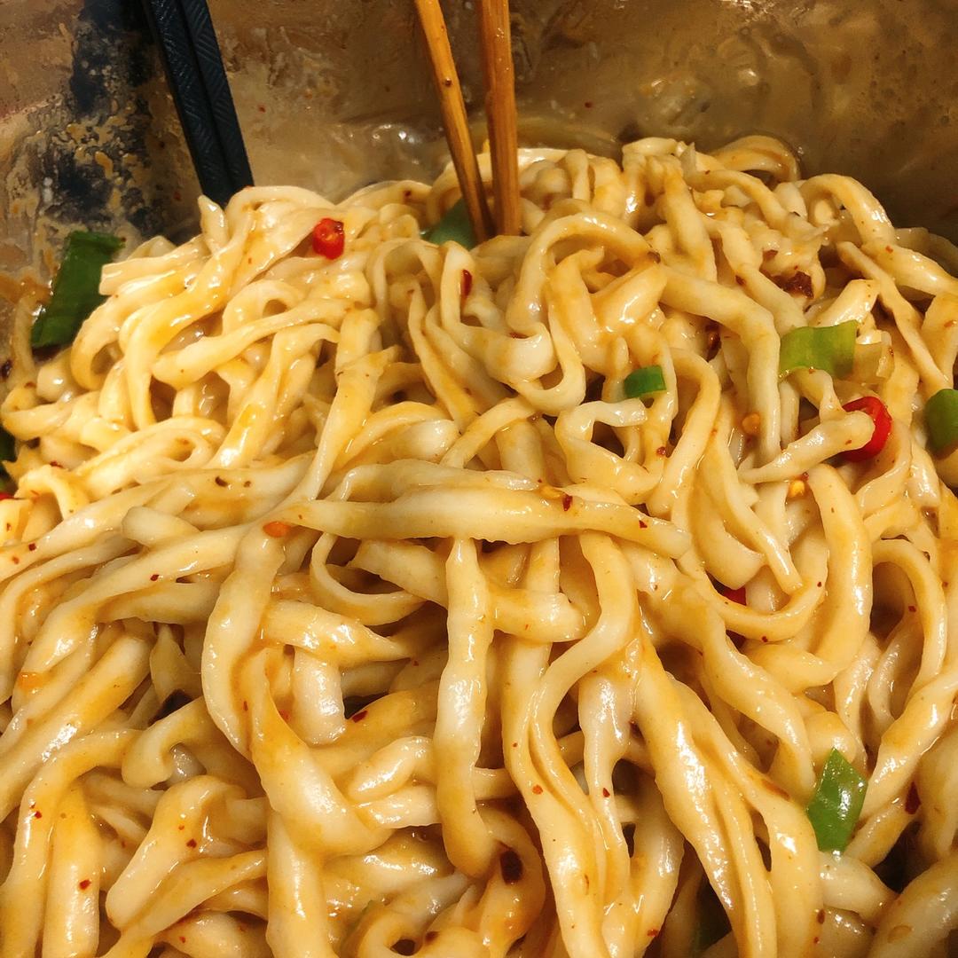 好吃到舔盘的拌面秘方，太销魂了！🍜