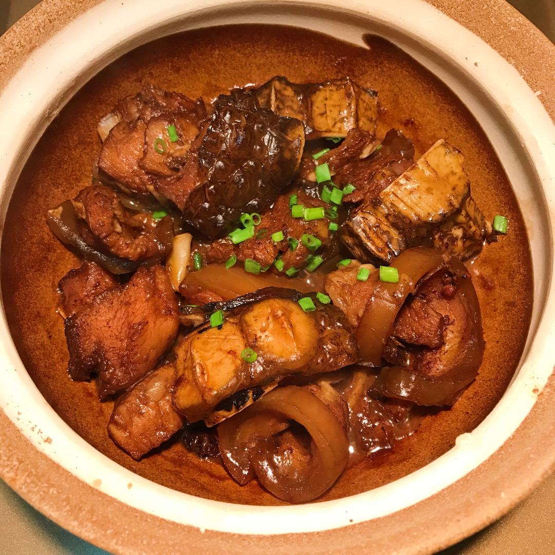 啤酒红烧鳄鱼肉