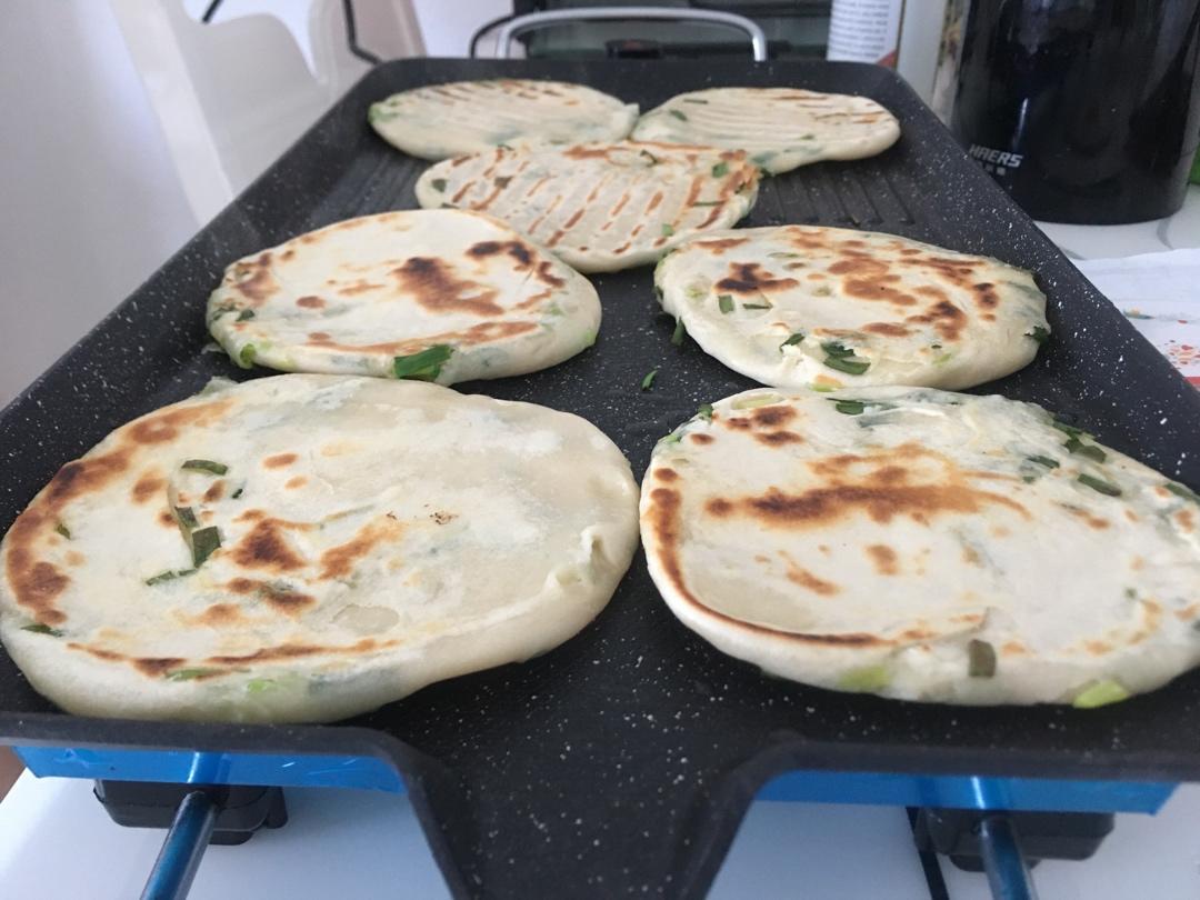 葱油饼（附外酥里嫩的技巧）