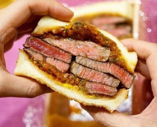 东京的牛排三明治的做法