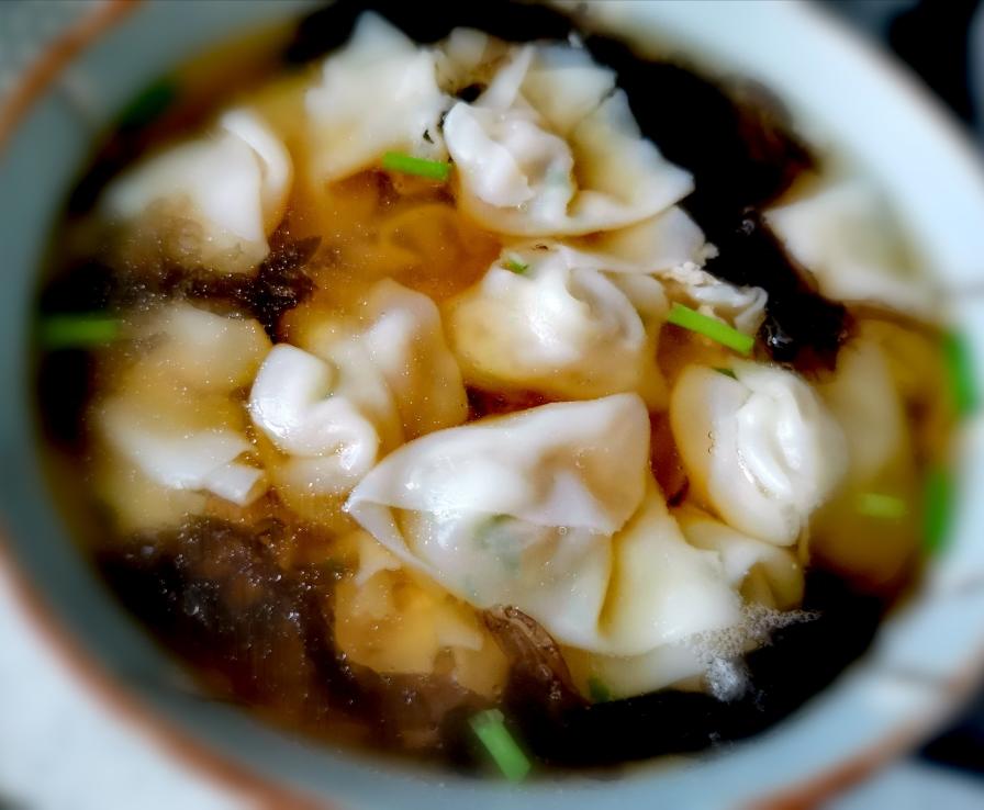 菜肉馄饨的做法