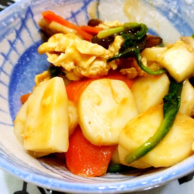 杂蔬鸡蛋炒年糕