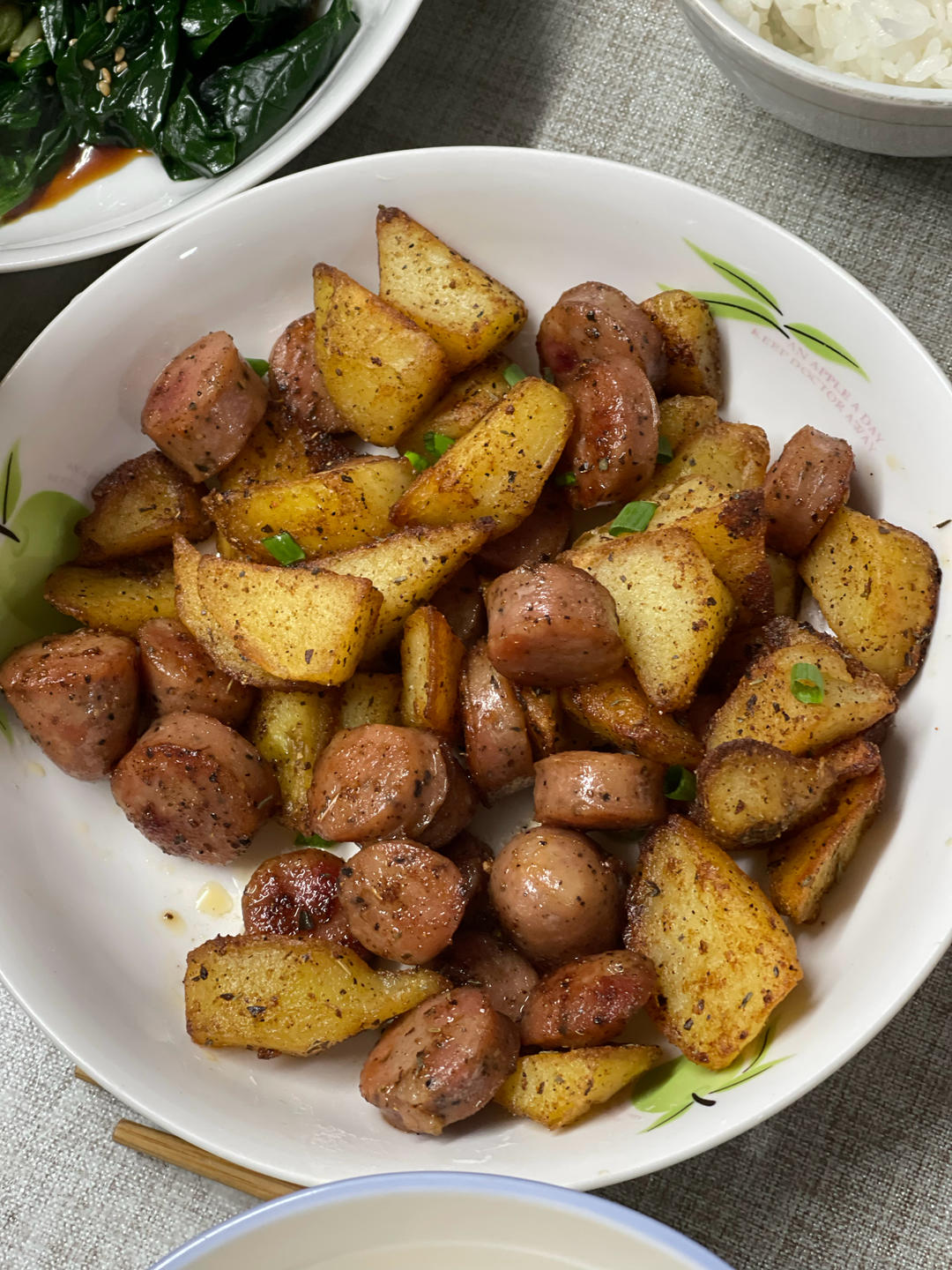 烧烤风味的土豆小香肠