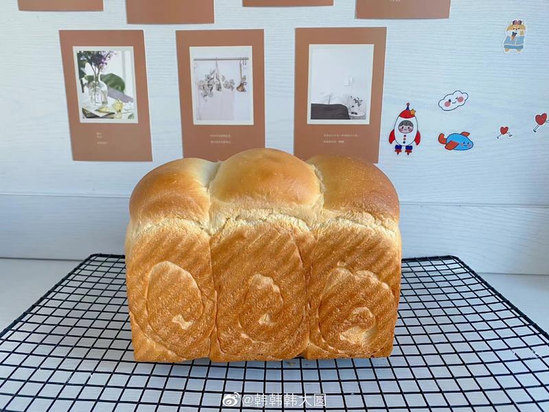 纯奶手撕吐司的做法 步骤1