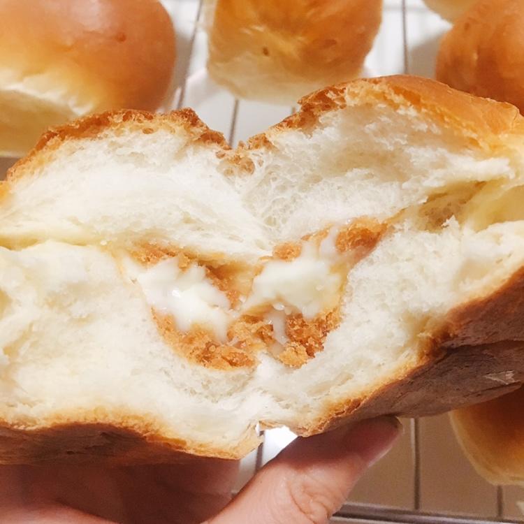 小心烘焙做的肉松沙拉酱面包(65度汤种)