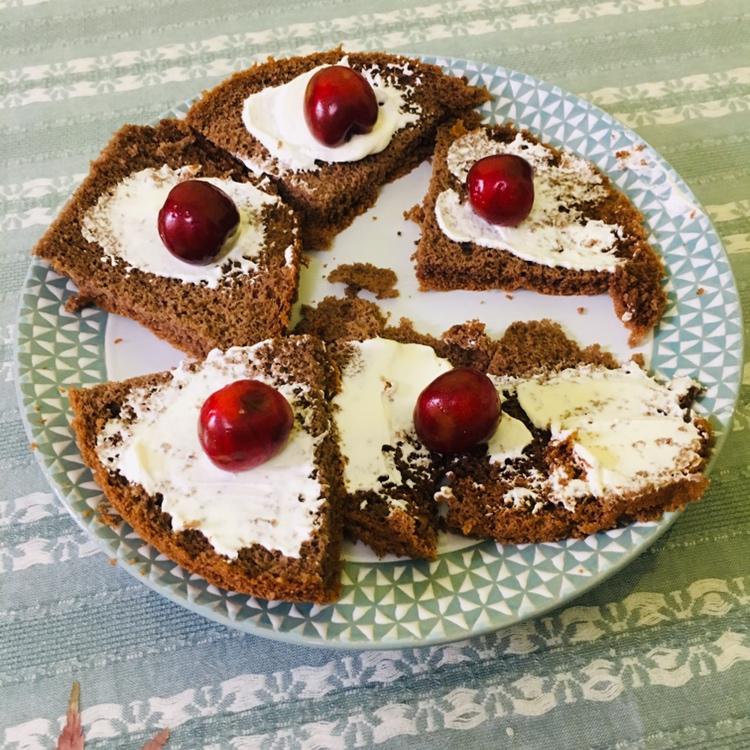 黑森林蛋糕：樱桃酒是她的灵魂