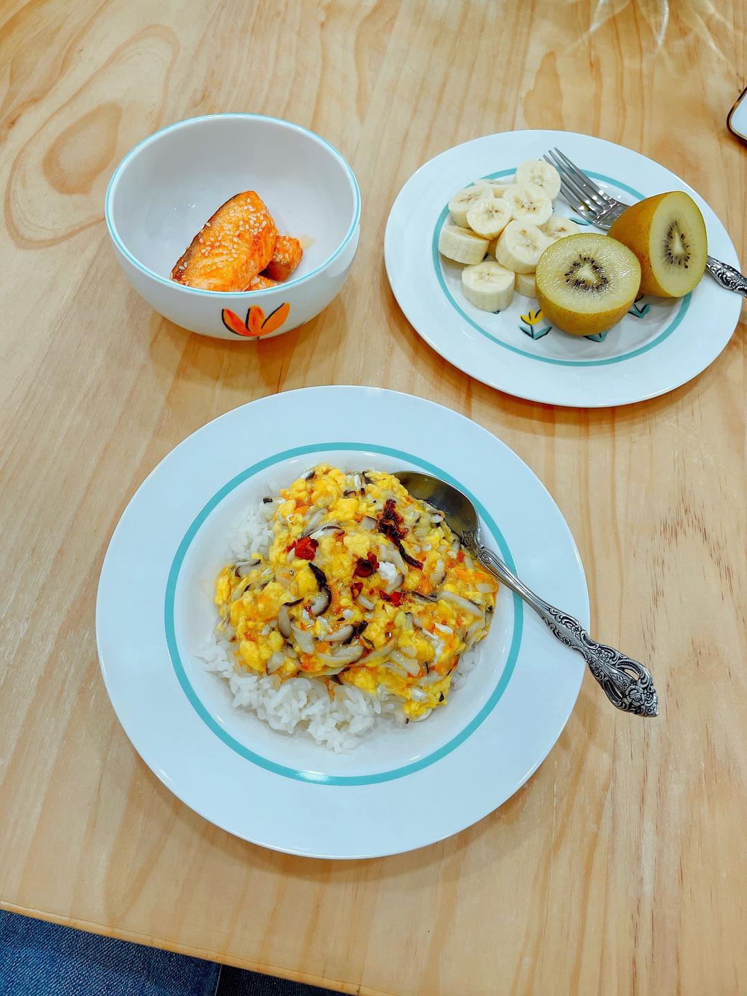 蟹粉捞饭（素的）的做法