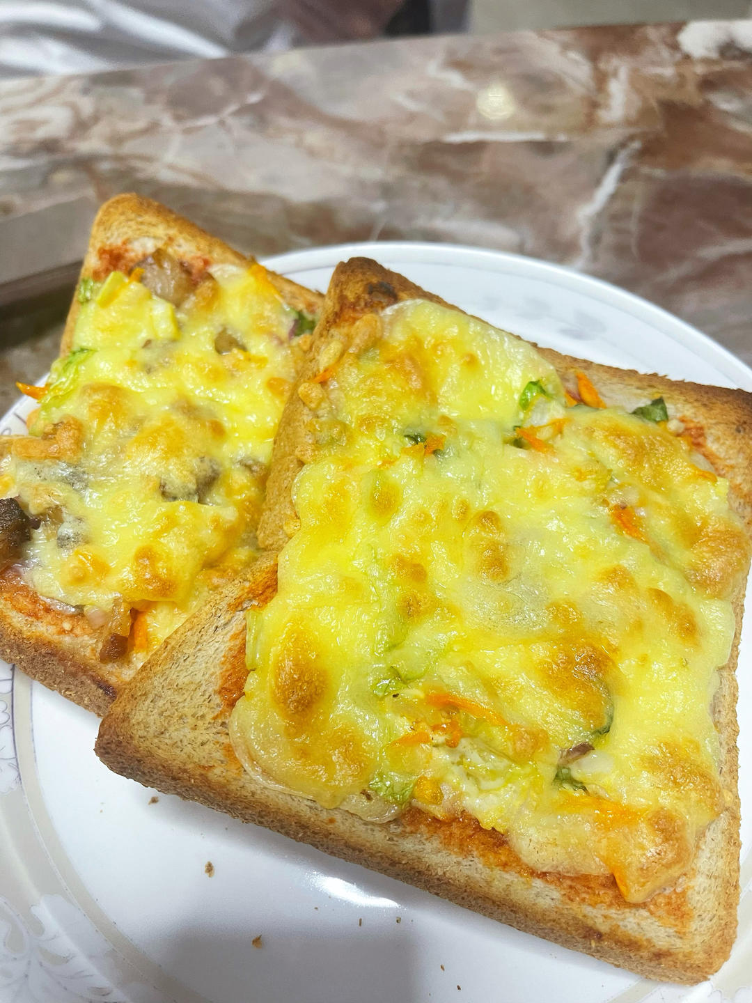 超好吃面包披萨🍕