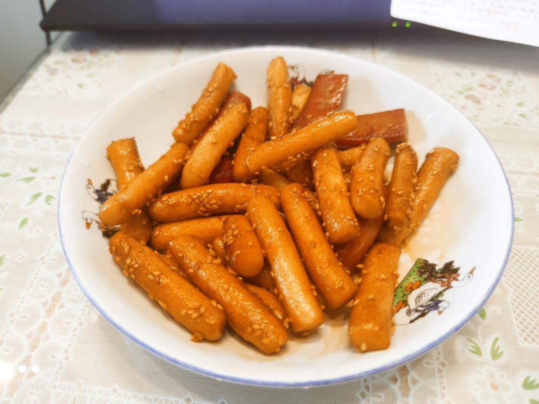 好吃到舔手指的孜然火腿年糕
