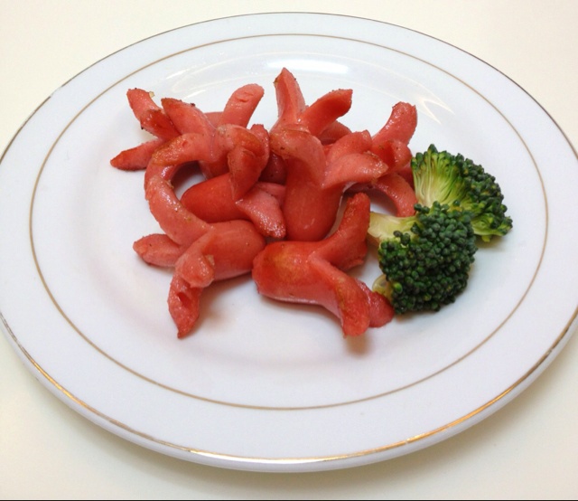 liy做的红色香肠章鱼小香肠