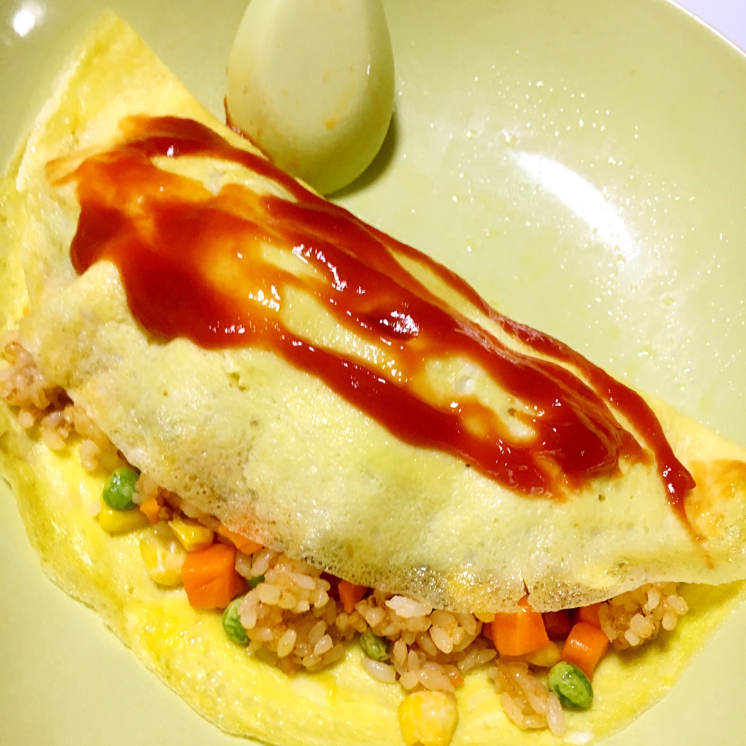 会飞的小章鱼做的蛋包饭