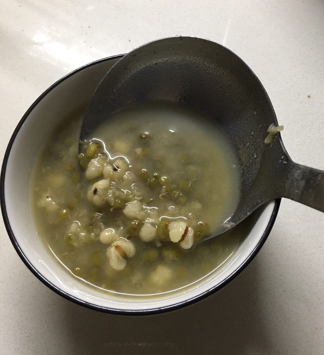 綠豆薏仁湯（瓦斯爐版）的做法